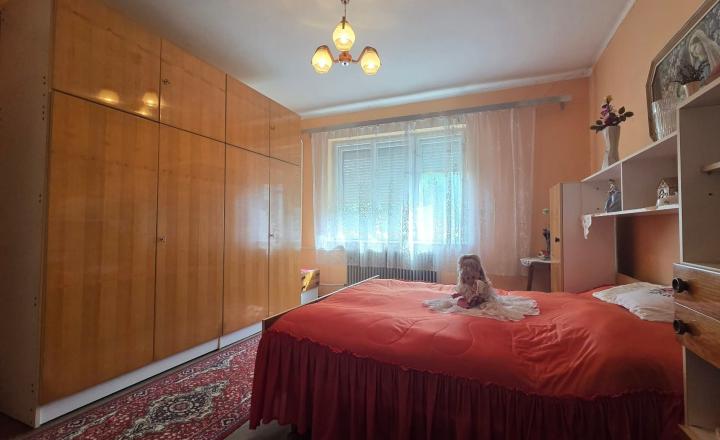 MH296-Zľava 4000,-EUR!Na predaj zachovalý rodinný dom s veľkým pozemkom - fotografia 5