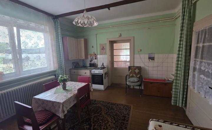 MH296-Zľava 4000,-EUR!Na predaj zachovalý rodinný dom s veľkým pozemkom - fotografia 9