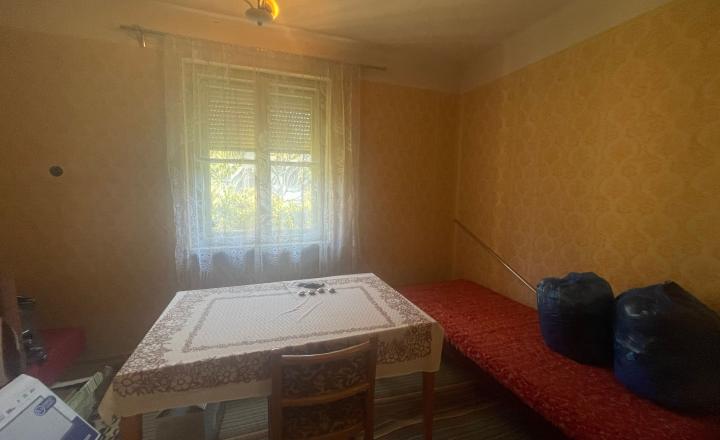 MH309- 4-izbový tehlový dom vo Veľkom Léli | 110 m² | 43 000 € - fotografia 4